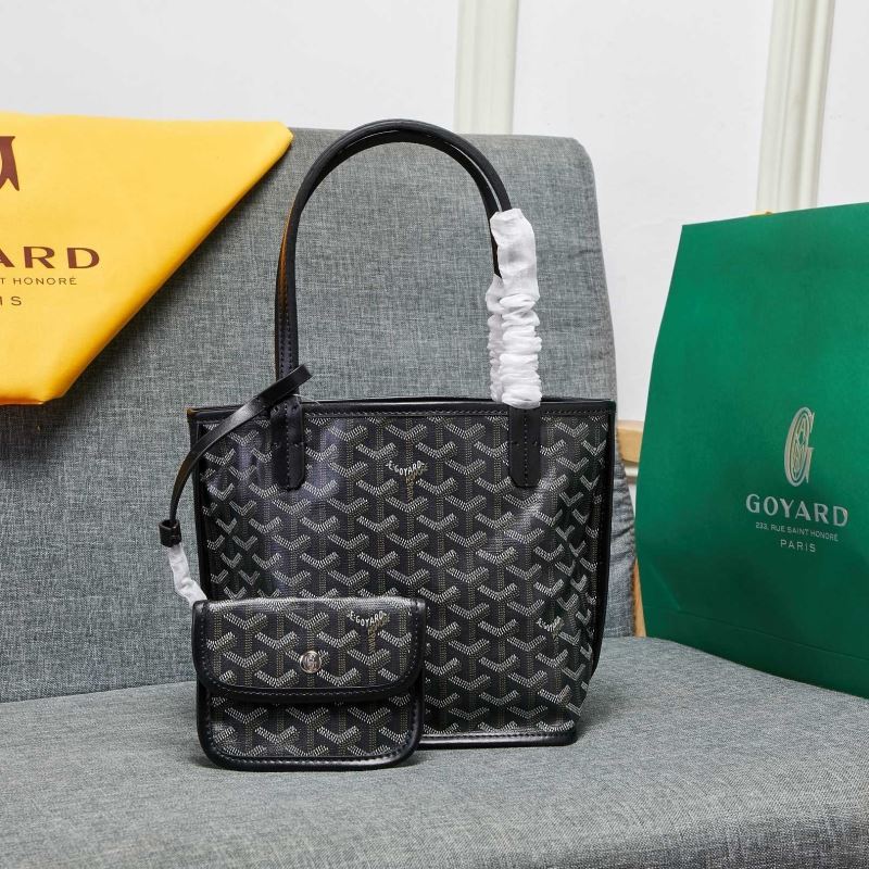 Go*ard shopping bags